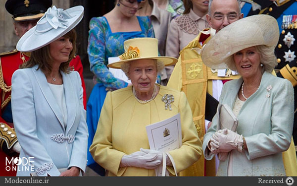 ملکه  الیزابت دوم - سرک کشیدن در کمد لباس ملکه الیزابت دوم
