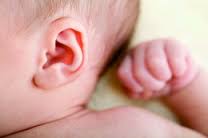 مراقبت از گوش نوزاد